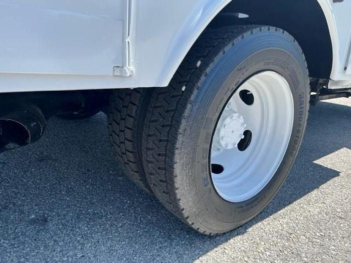 Used Altec AT40G 45ft Bucket Boom on 2016 Ford F550 Reg Cab Utility Truck - C03924