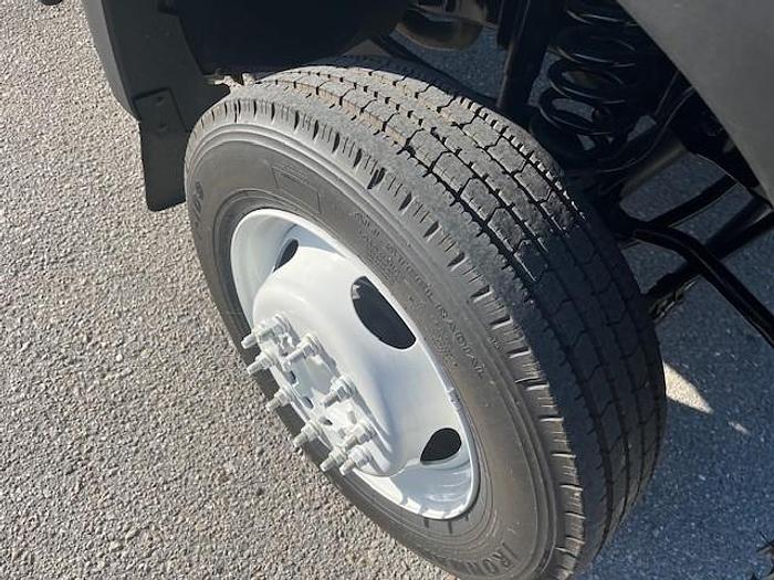 Used Altec AT200A Bucket Boom on 2014 Ford F450 Reg Cab Utility Truck - C70586