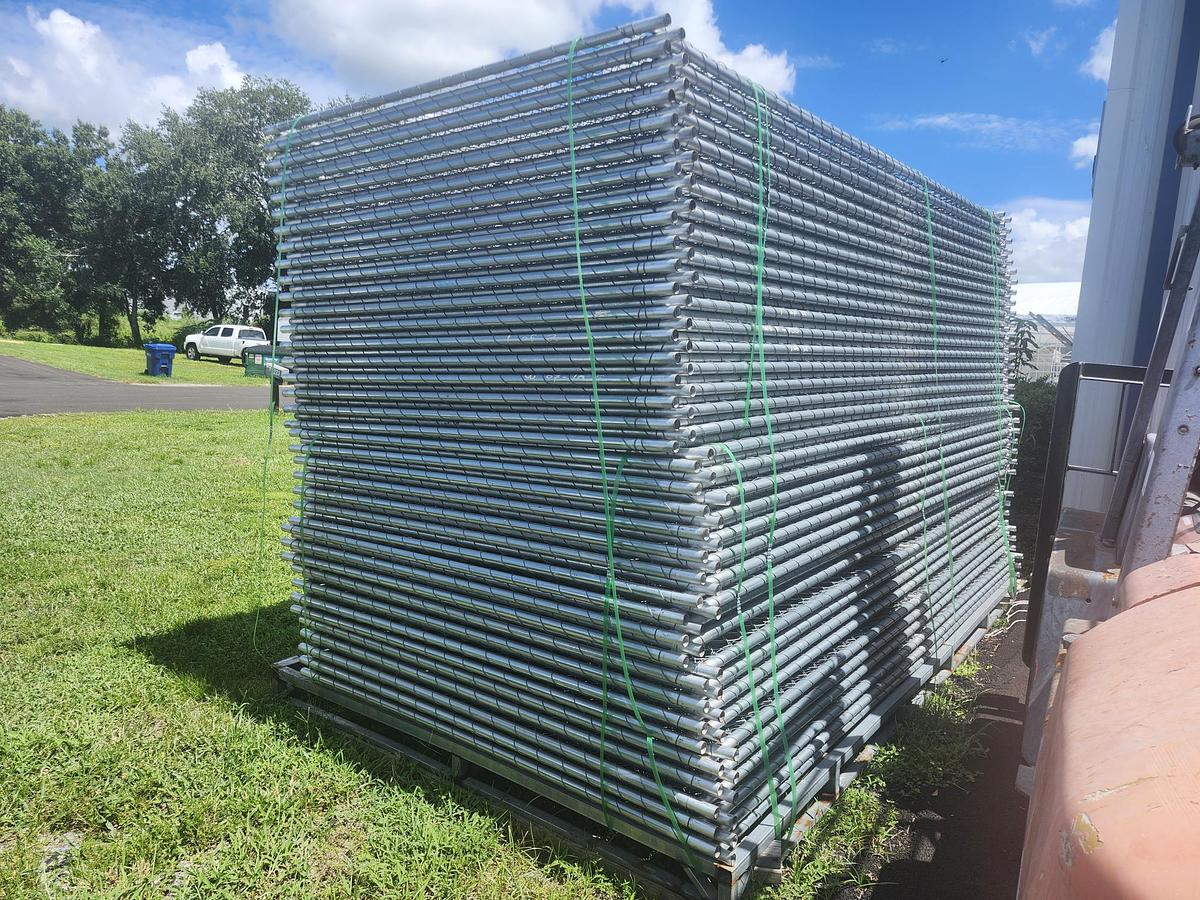 Site Fence (77) 6ft tall x 12' Long Galvanized Chain Link Fence 924 Linear feet - 010535