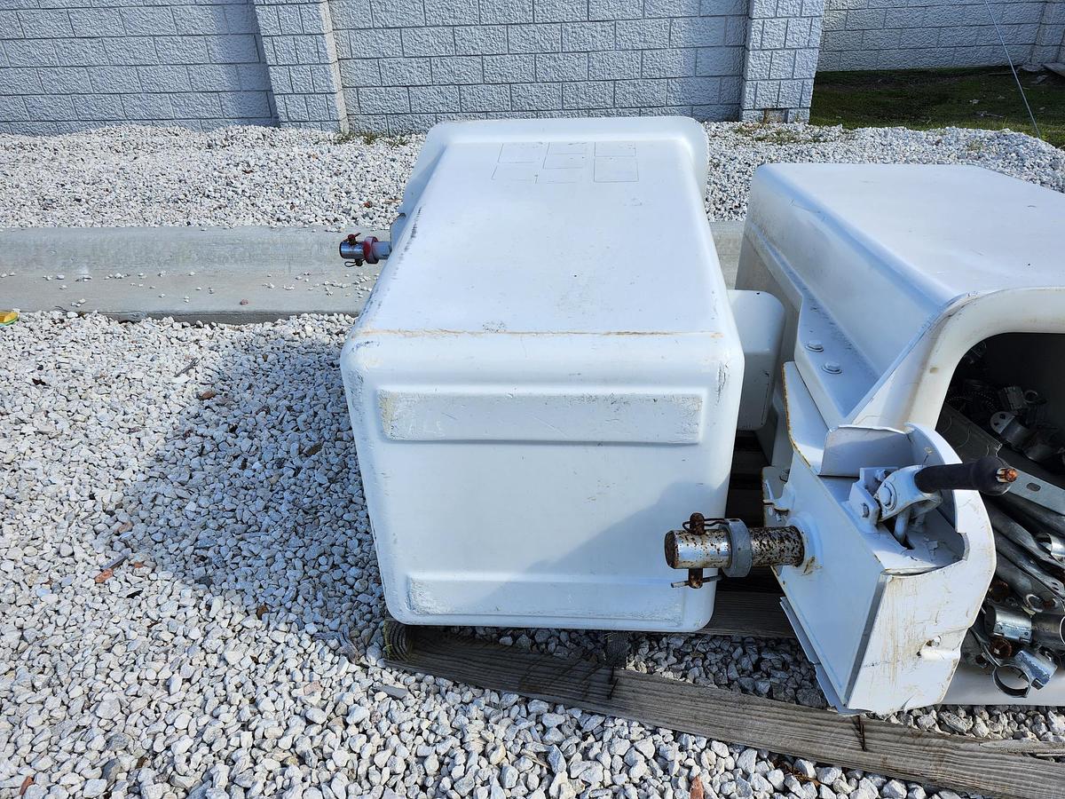 Used Altec Digger Derrick Insulated Man Bucket - DM47-24