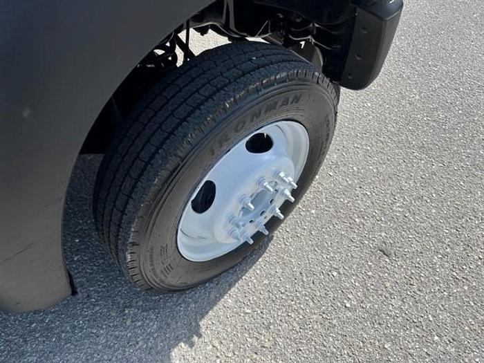 Used Altec AT37G Bucket Bom on 2014 Ford F550 4X4 Utility Truck - C17995