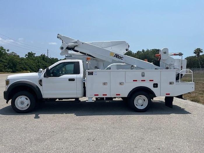 Used Altec AT41M Bucket Boom on 2019 Ford F550 Utility Truck - 57108