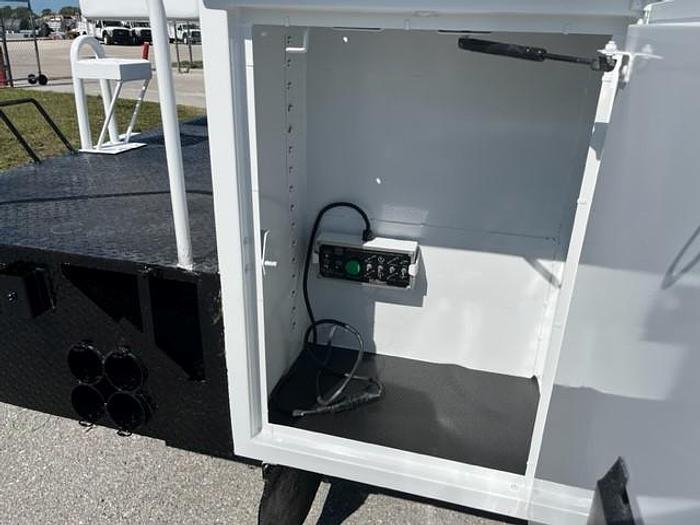 Used Altec AT200A 35ft Bucket Boom on 2014 Ford F450 Reg Cab Cable Truck