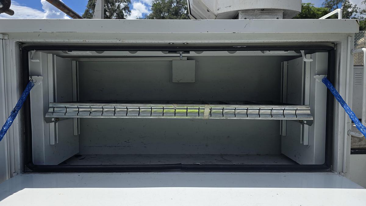 Used Altec T40P Cable Placer on 2023 Freightliner M2-106 - MG4199