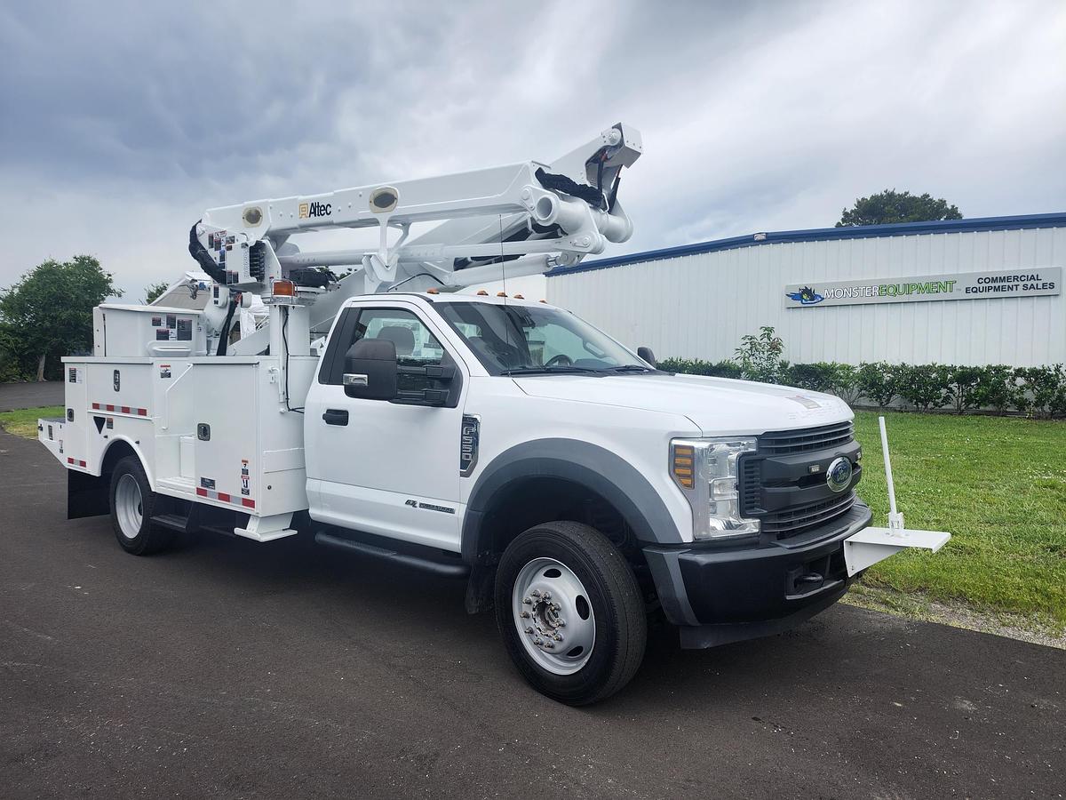 Used 2019 Altec AT48M Bucket Boom on a 2019 Ford F550 4x4 Regular Cab Utility Truck - P10412