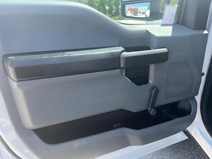 Used Altec AT40G 45ft Bucket Boom on 2017 Ford F550 Reg Cab Utility Truck - C05116