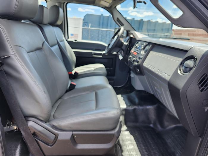 Used Altec AT40S 45ft WH Sign Truck 2 man Basket with Jib on 2016 Ford F550 - 01646