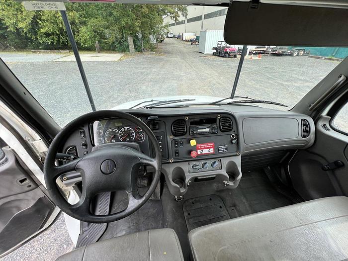 Used Altec AA55-MH 60ft Bucket Boom on 2015 Freightliner M2-106 Reg Cab Utility Truck - RF6524