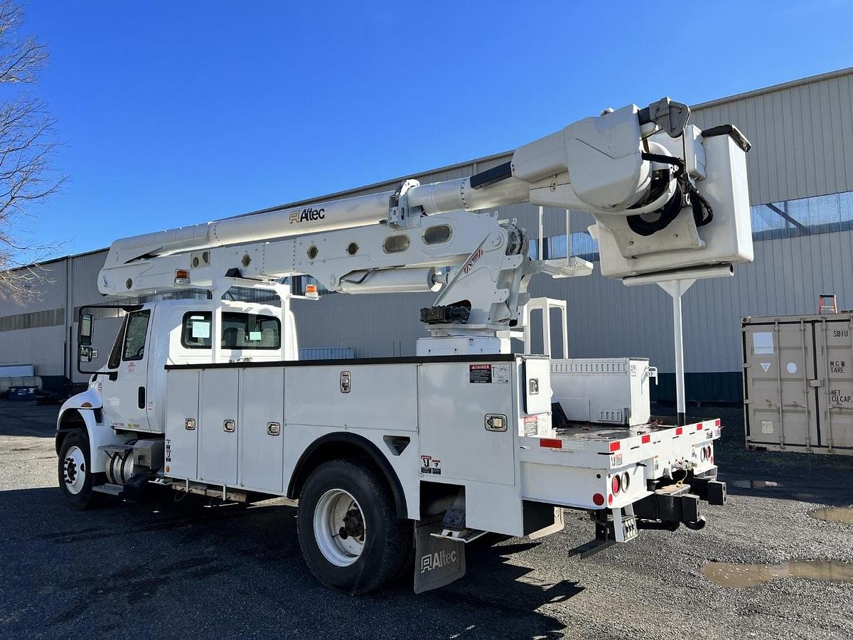 Used Altec AA55-MH Bucket Boom on 2018 International 4300 Reg Cab Utility Truck - R11468