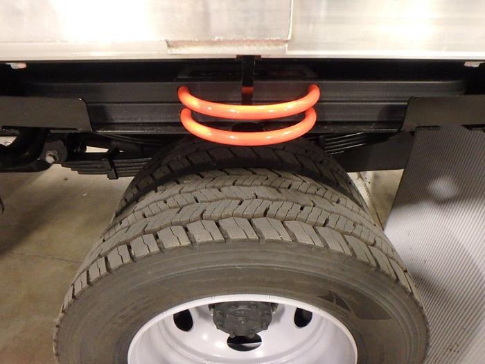 Elliott M43R Sign Crane on 2023 Ford F550 Reg Cab Flatbed Truck - OP5589