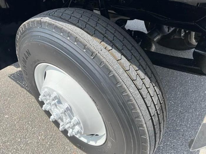 Used Altec DM47-TR Digger Derrec on 2012 International 7300 4x4 Reg Cab Utility Truck – C52937