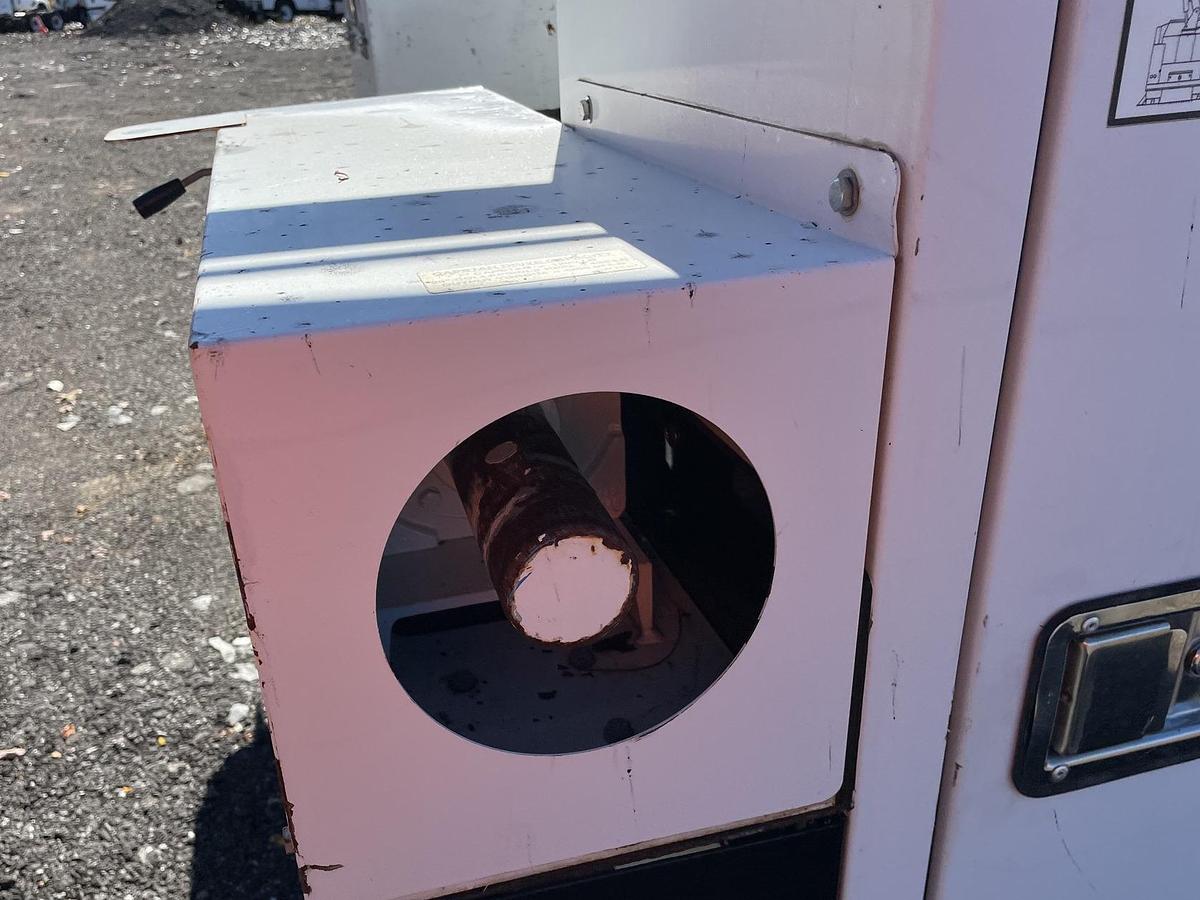 Used Posi-Plus 700-40 34 ft on 2022 Ram 5500 4x2 Cable Placer Bucket Truck - 38321