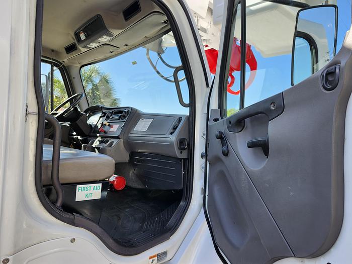 Used Altec DM47-BTR Digger Derrick on 2014 Freightliner M2 106 Reg Cab Utility Truck - L7387