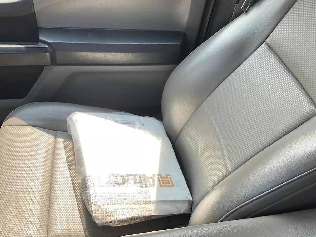 Used Altec AT41M Bucket Boom on 2019 Ford F550 4x4 Reg Cab Utility Truck - 23516