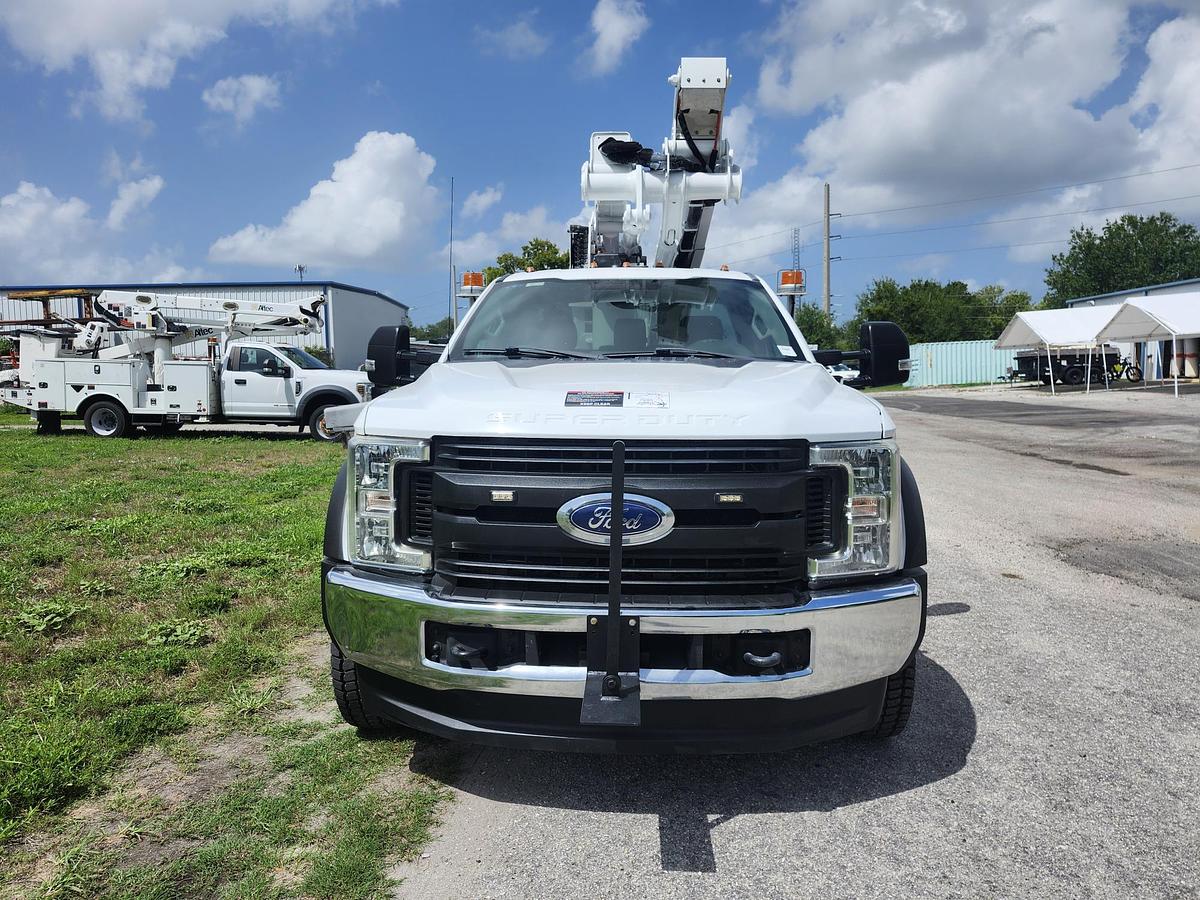 Used Altec AT41M 46ft Insulated Bucket Boom on 2019 F550 4x4 Reg Cab Utility Truck - K25421