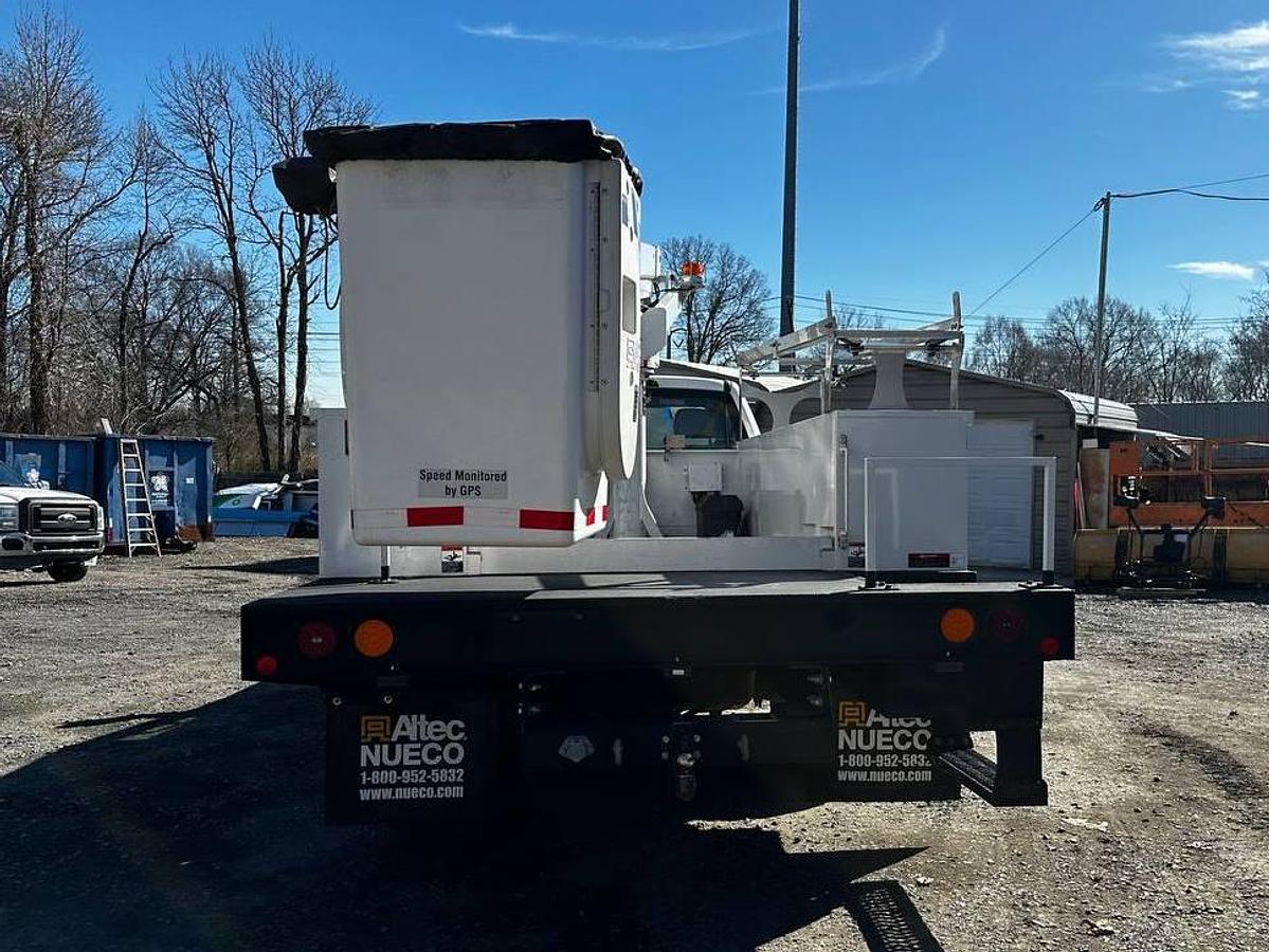Used Altec AT200A Bucket Boom on 2018 Ford F450 Reg Cab Utility Truck - R03369