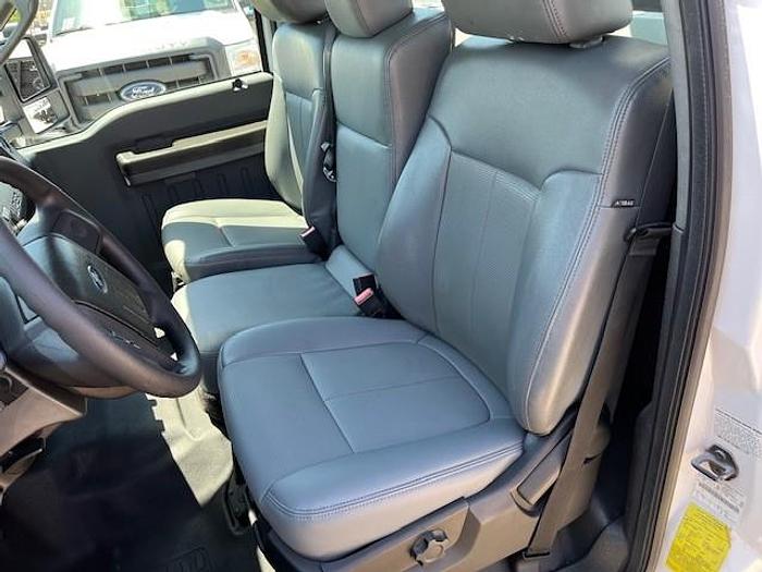 Used Altec AT37G 42ft Bucket Boom on 2016 Ford F550 Reg Cab Utility Truck - C57050