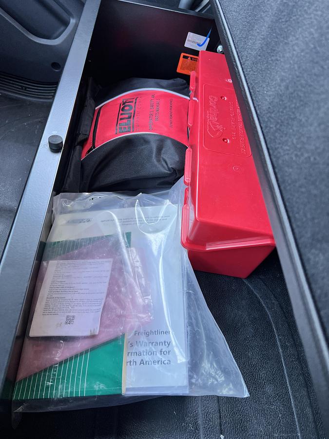 NEW Elliott M87 Sign Crane on a 2025 Freightliner M2106 Reg Cab Flatbed Truck - RE9085