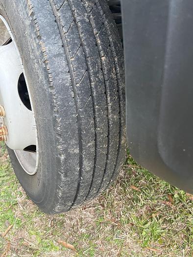 Used Versalift VST40I on 2012 Ford F550 Reg Cab Utility - M14603