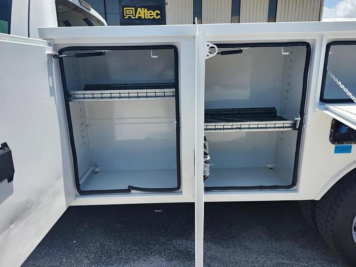 Used Altec AT235P Cable Placer on 2014 Ford F550 4x2 Reg Cab Utility Truck - 81122