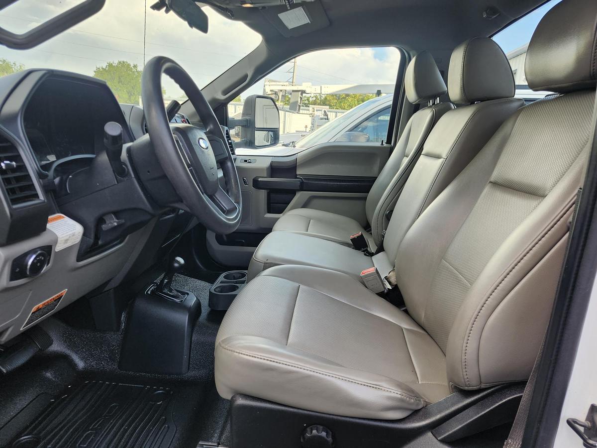 Used 2019 Altec AT48M Bucket Boom on a 2019 Ford F550 4x4 Regular Cab Utility Truck - P10412