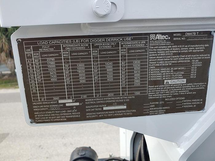 Used Altec DM47BTR Digger Derrick on 2015 Freightliner M2 106 4x4 Reg Cab Utility Truck - Y6699