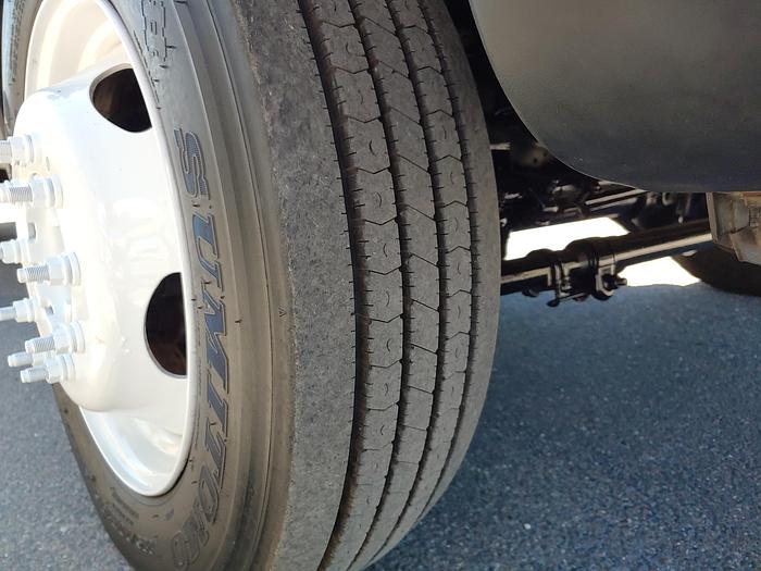 Used Altec AT40-MH 45ft Bucket Boom on 2015 Ford F550 Reg Cab Utility Truck - 65760