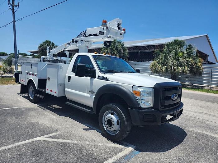 Used Altec AT235P Cable Placer on 2014 Ford F550 4x2 Reg Cab Utility Truck - 81122