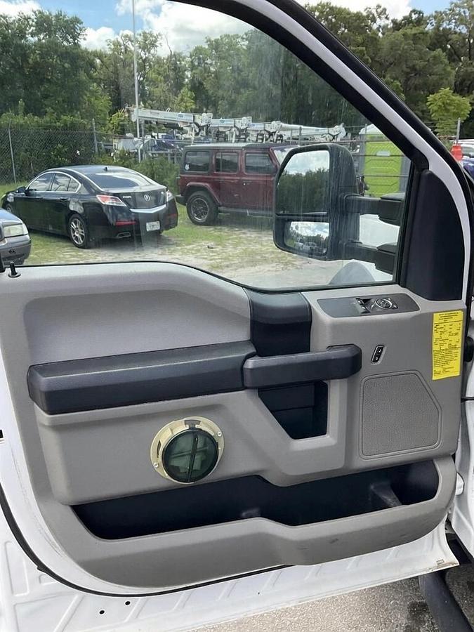 Used 2019 Altec AT48M Bucket Boom on a 2019 Ford F550 4x4 Regular Cab Utility Truck - C10412