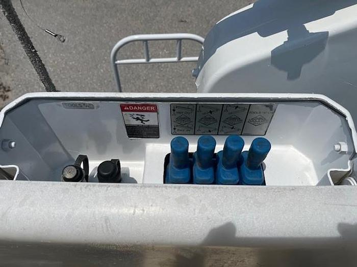 Used Altec AT41M Bucket Boom on 2019 Ford F550 Utility Truck - 57108