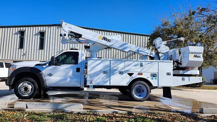 Used Altec AT40S Bucket Boom on 2016 Ford F550 Reg Cab Utility Truck - 72785