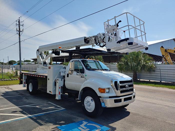 Used Altec LS63 Sign Crane on 2012 Ford F750 Reg Cab Flatbed Truck - 	66987