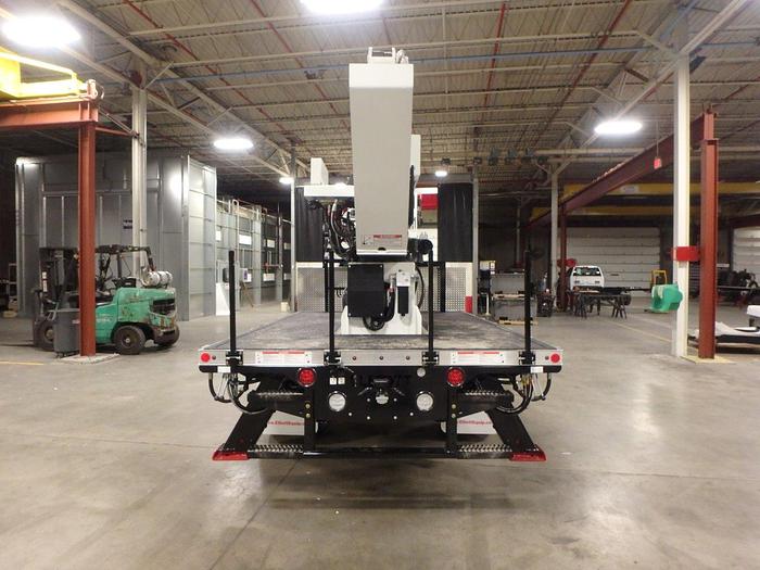 Elliott M43R Sign Crane on 2023 Ford F550 Reg Cab Flatbed Truck - OP5589
