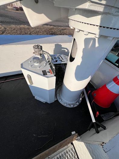 Used Altec AT41M Bucket Boom on 2019 Ford F550 4x4 Reg Cab Utility Truck - M03357