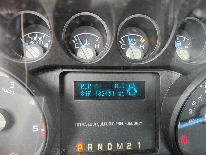 Used Altec AT40-MH Bucket Boom on 2015 Ford F550 Regular Cab Utility Truck - H21805