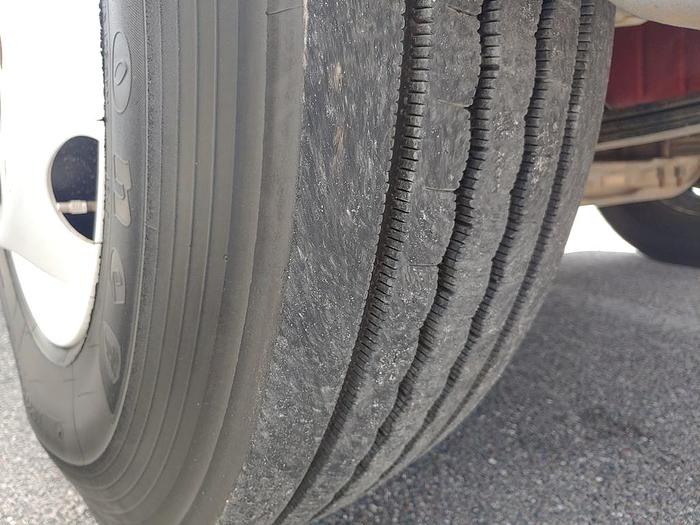 Used Altec AM55-MH, Over-Center Material Handling Bucket Truck rear mounted on 2017 Freightliner M2 106 - PF3147