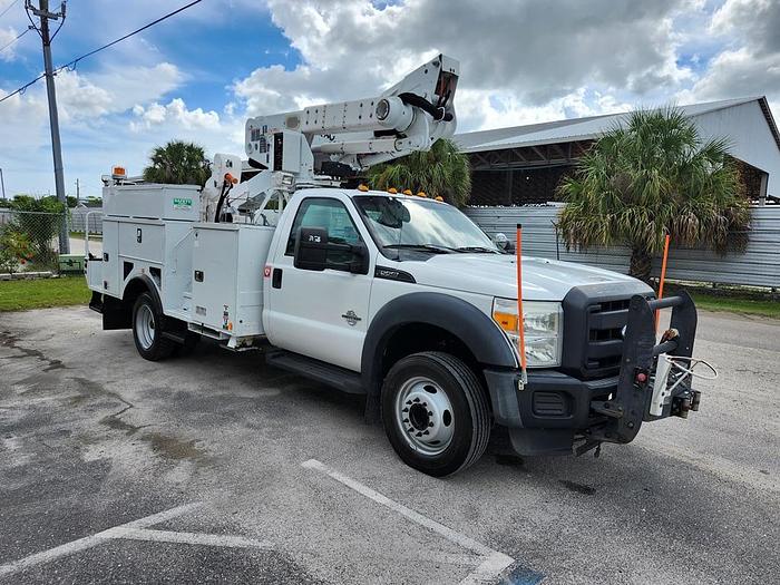 Used Altec AT40-MH Bucket Boom on 2015 Ford F550 Regular Cab Utility Truck - H21805