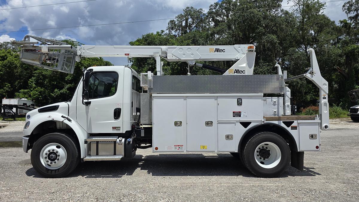 Used Altec T40P Cable Placer on 2024 Freightliner M2 Utility Truck - MH6096