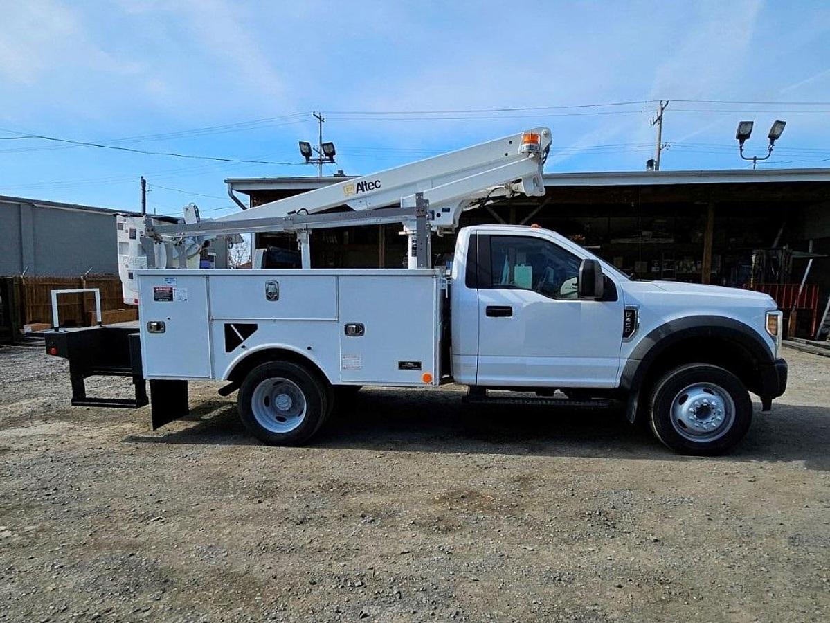 Used Altec AT200A Bucket Boom on 2018 Ford F450 Reg Cab Utility Truck - R02758