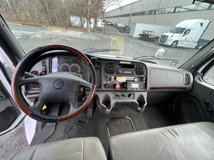 Used Terex HRX55 Bucket Boom on 2016 Freightliner M2-106 4x2 Reg Cab Utility Truck - RG1291