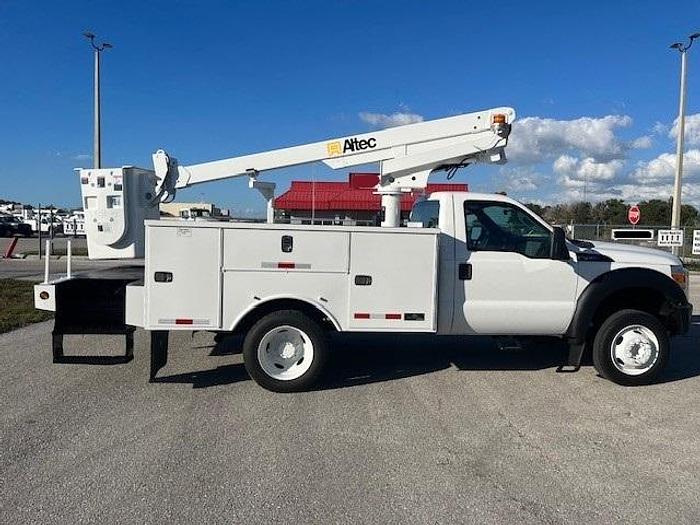 Used Altec AT200A Bucket Boom on 2014 Ford F450 Reg Cab Utility Truck - C70586