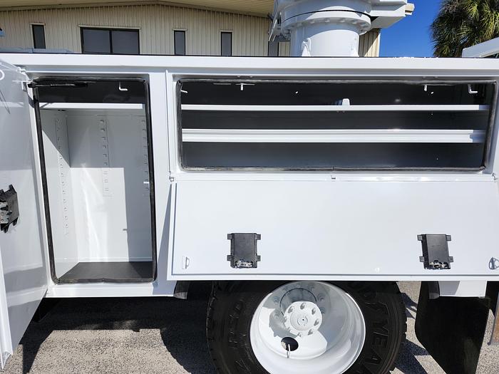 Used Altec DM47-BTR Digger Derrick on 2014 Freightliner M2 106 Reg Cab Utility Truck - L7387