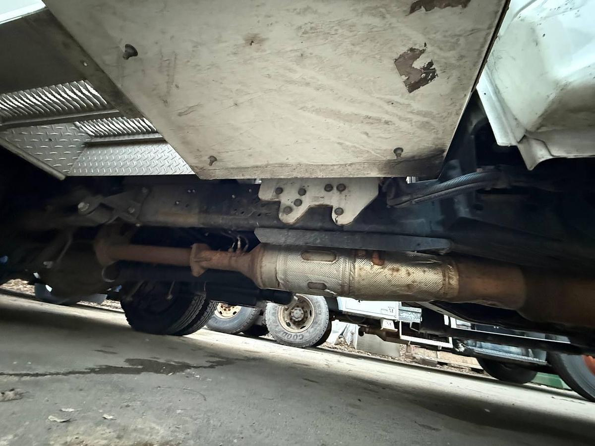 Used Altec AT235P Cable Placer on 2017 Ford F-550 Reg Cab Utility Truck - R07865