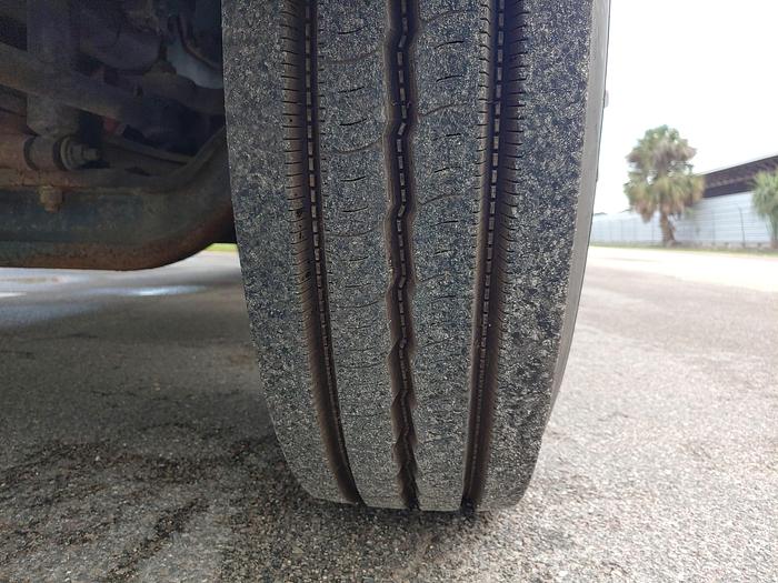 Used Altec LS63 Sign Crane on 2012 Ford F750 Reg Cab Flatbed Truck - 	66987