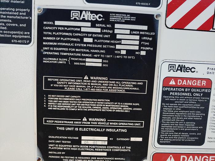 Used Altec AT40-MH 45ft Bucket Boom on 2015 Ford F550 Reg Cab Utility Truck - 65760