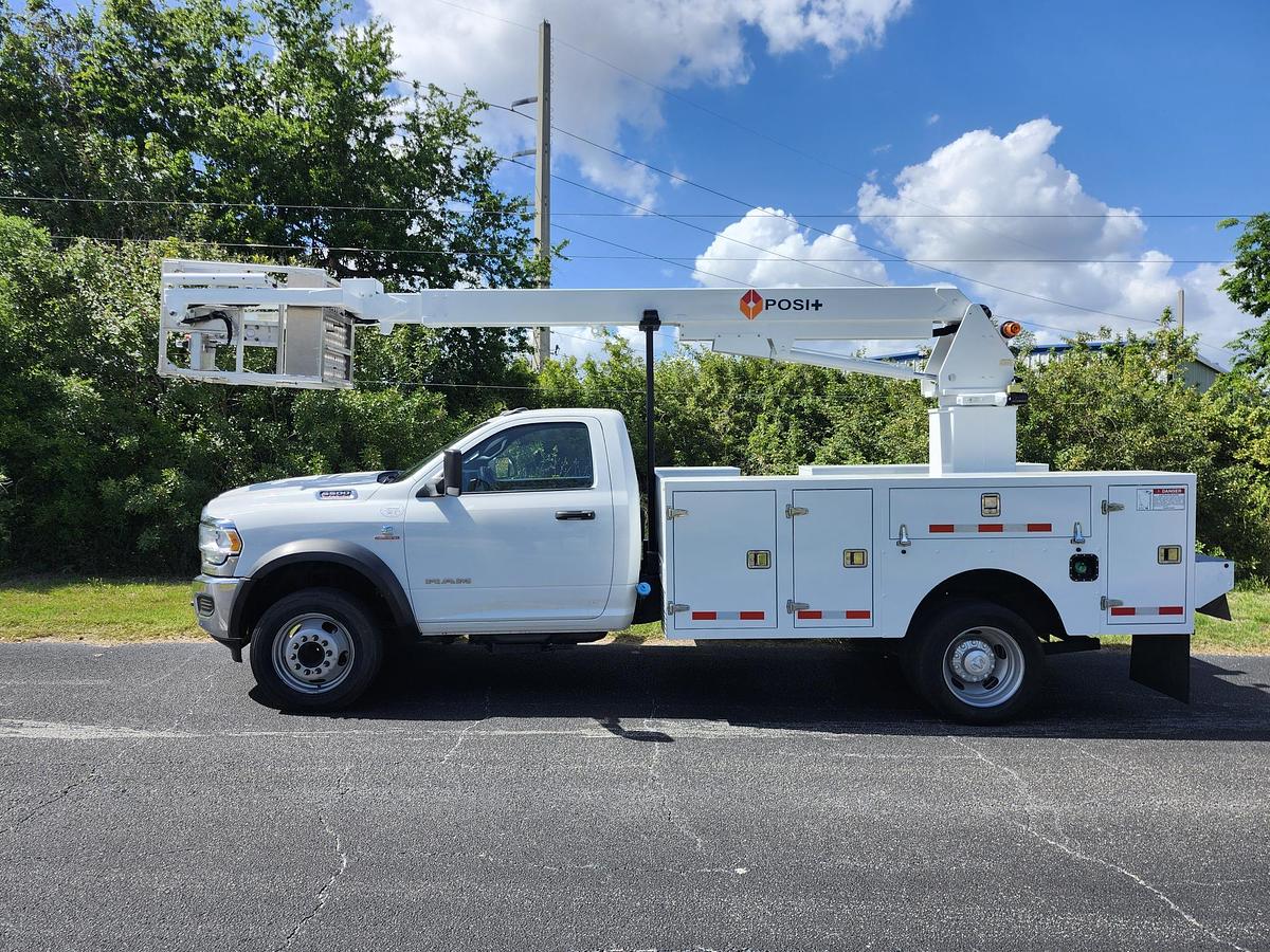 Used Posi-Plus 700-40 34 ft on 2022 Ram 5500 4x2 Cable Placer Bucket Truck - 38321