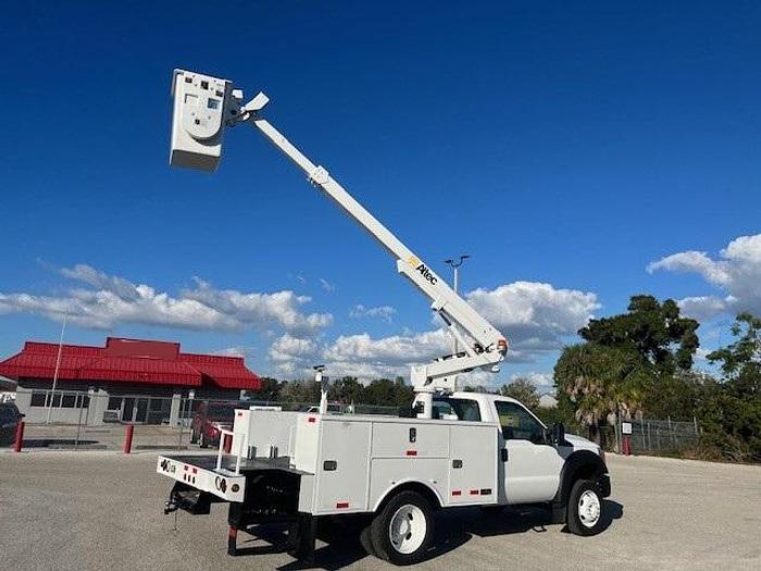 Used Altec AT200A Bucket Boom on 2014 Ford F450 Reg Cab Utility Truck - C70586