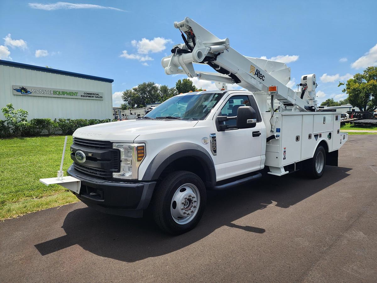 Used 2019 Altec AT48M Bucket Boom on a 2019 Ford F550 4x4 Regular Cab Utility Truck - P10412