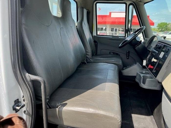 Used Altec DM47-TR Digger Derrec on 2012 International 7300 4x4 Reg Cab Utility Truck – C52937