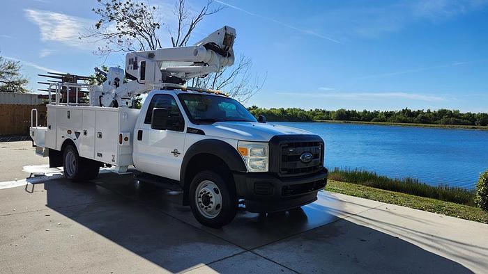 Used Altec AT40S Bucket Boom on 2016 Ford F550 Reg Cab Utility Truck - 72785